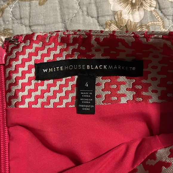 White House Black Market Light Gray and Red Houndstooth Skirt - 4 - Picture 2 of 3